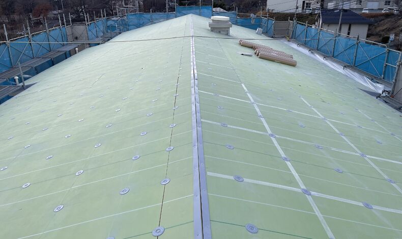 画像1345：静岡県富士市で斜屋根の防水工事をしました。